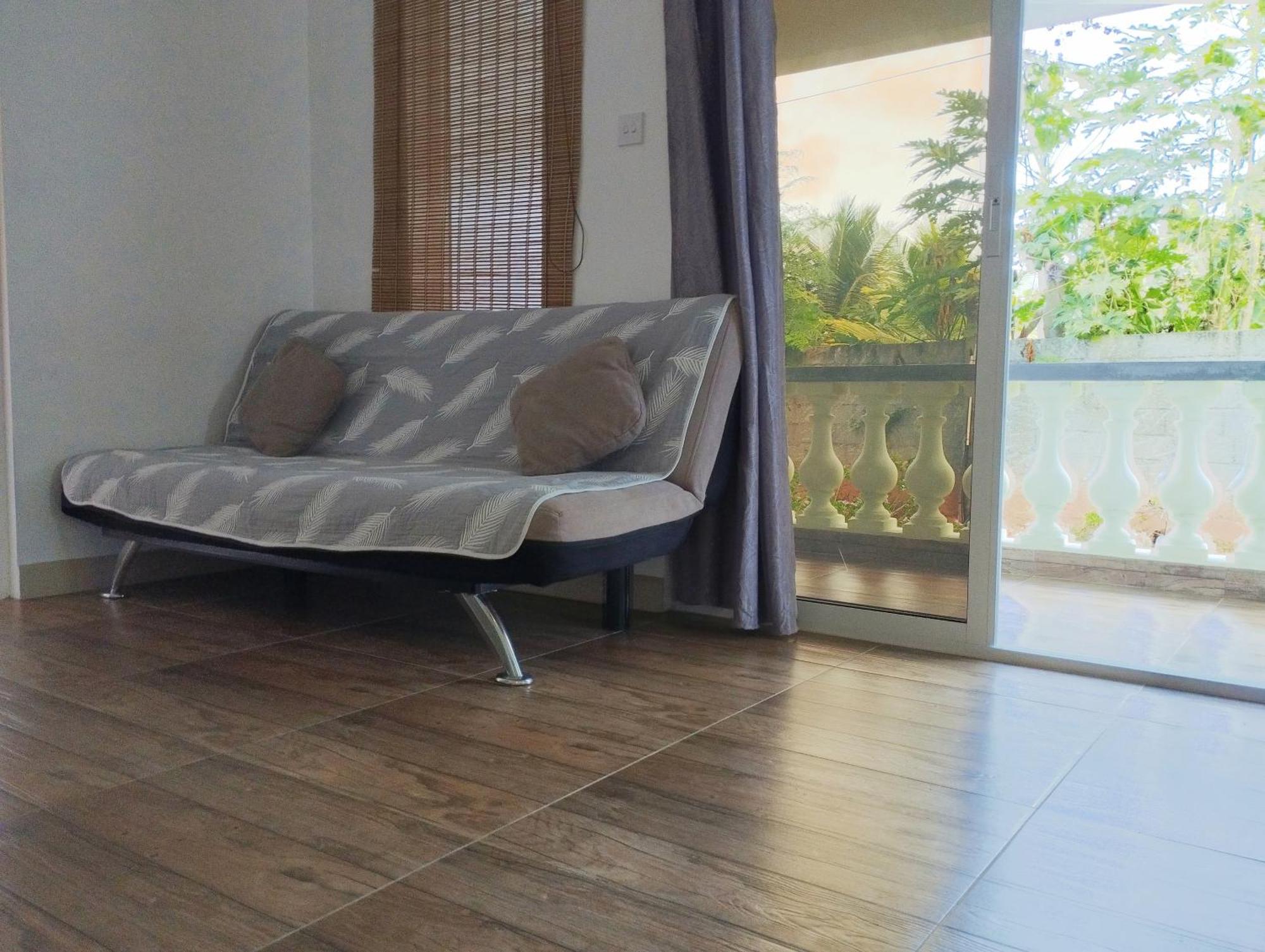 Dovass Self Catering Apartments Такамака Экстерьер фото